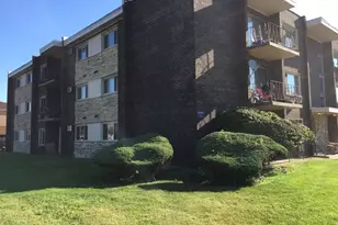 3158 W 88th St, Evergreen Park, IL 60805 - Photo 1