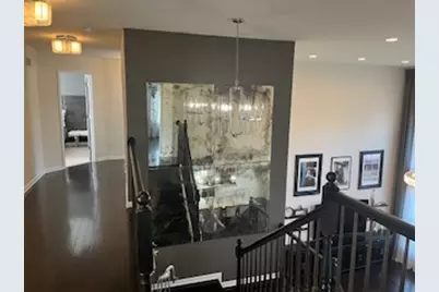 16W764 Hawthorne Court, Willowbrook, IL 60527 - Photo 13