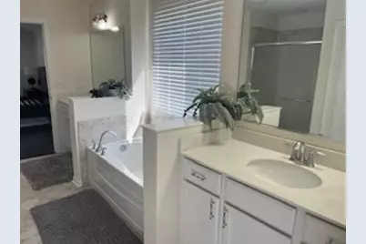 16W764 Hawthorne Court, Willowbrook, IL 60527 - Photo 23