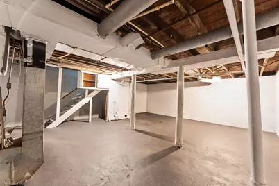 233 Oakwood Avenue, Rockford, IL 61101 - Photo 9