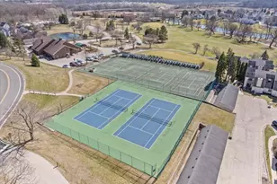 690 Chandler Rd, Gurnee, IL 60031 - Photo 29