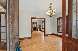 118 E William St, Monticello, IL 61856 - Photo 3