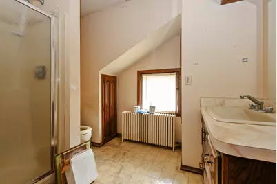 421 N Raynor Avenue, Joliet, IL 60435 - Photo 15