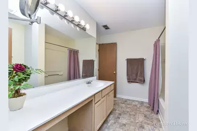 2414 Savoy Court, Aurora, IL 60503 - Photo 15