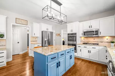 2603 Charlestowne Lane, Naperville, IL 60564 - Photo 9