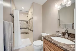 6921 Martin Dr, Woodridge, IL 60517 - Photo 15