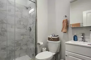 1444 W Erie St, Chicago, IL 60642 - Photo 9