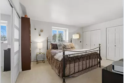 1475 Avignon Court, Highland Park, IL 60035 - Photo 19