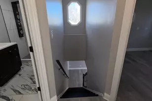 308 Oakwood St, Park Forest, IL 60466 - Photo 11