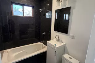 308 Oakwood St, Park Forest, IL 60466 - Photo 9