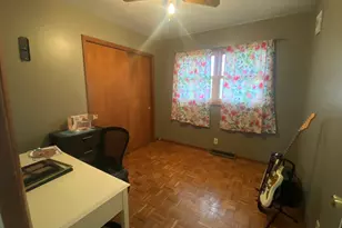 813 Oakley Ave, Streator, IL 61364 - Photo 17