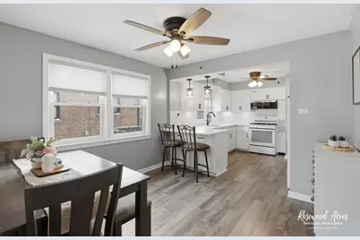 7329 W 55th Place, Summit, IL 60501 - Photo 9