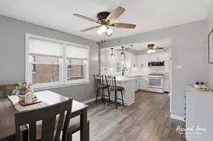 7329 W 55th Pl, Summit, IL 60501 - Photo 9