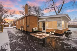 7329 W 55th Pl, Summit, IL 60501 - Photo 3