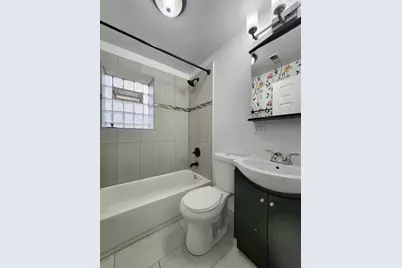 1941 W 21st Place #1F, Chicago, IL 60608 - Photo 5