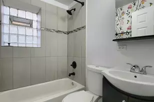 1941 W 21st Pl, Chicago, IL 60608 - Photo 5