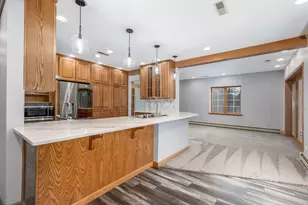 1631 Timber Ln, Ottawa, IL 61350 - Photo 11