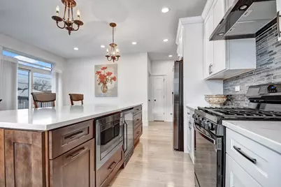 8332 S 78th Court, Justice, IL 60458 - Photo 9