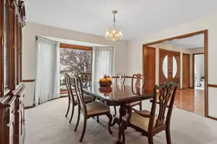 4111 Terri-Lyn Ln, Northbrook, IL 60062 - Photo 11