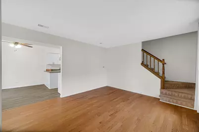 613 Shaw Court, Schaumburg, IL 60194 - Photo 5