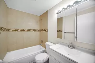 613 Shaw Ct, Schaumburg, IL 60194 - Photo 23