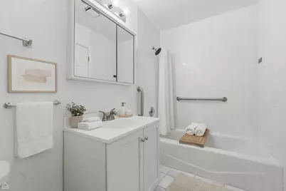 950 E Old Willow Road #101, Prospect Heights, IL 60070 - Photo 13