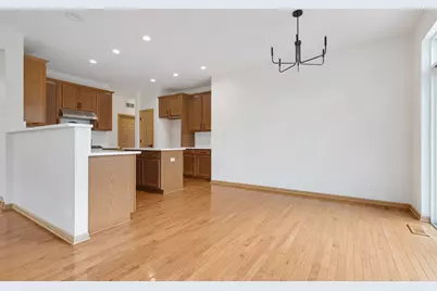 786 Bohannon Circle, Oswego, IL 60543 - Photo 9
