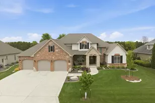 34 Stonebrook Ct, Bloomington, IL 61704 - Photo 91