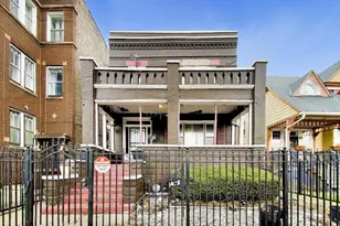 1428 E 71st Pl, Chicago, IL 60619 - Photo 1