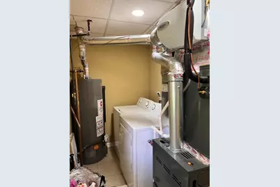 236 Wellesley Court, Schaumburg, IL 60193 - Photo 13