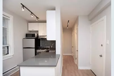 511 W Belmont Avenue #23, Chicago, IL 60657 - Photo 5