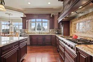 39W431 Longmeadow Ln, Saint Charles, IL 60175 - Photo 23