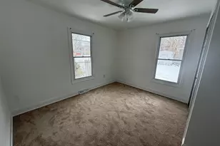 1503 Wilson Ct, Zion, IL 60099 - Photo 17