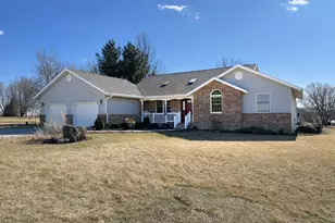 315 Medinah Dr, Lake Carroll, IL 61046 - Photo 1