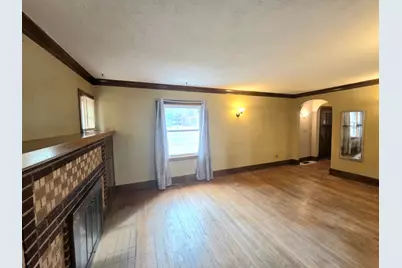 2215 Benderwirt Avenue, Rockford, IL 61103 - Photo 7