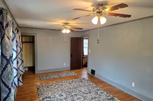 2215 Benderwirt Ave, Rockford, IL 61103 - Photo 11