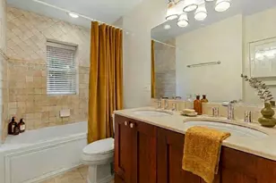 [Address not provided], Chicago, IL 60653 - Photo 7