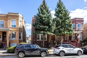 3039 N Haussen Ct, Chicago, IL 60618 - Photo 1