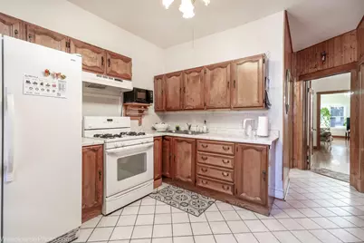 3039 N Haussen Court, Chicago, IL 60618 - Photo 5