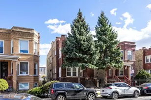 3039 N Haussen Ct, Chicago, IL 60618 - Photo 3