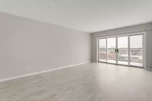 7091 W Touhy Ave, Niles, IL 60714 - Photo 7