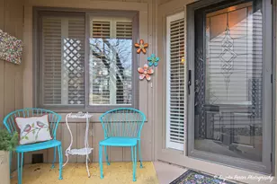 890 Shoreline Rd, Lake Barrington, IL 60010 - Photo 35