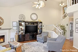 890 Shoreline Rd, Lake Barrington, IL 60010 - Photo 13