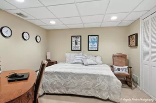 890 Shoreline Rd, Lake Barrington, IL 60010 - Photo 25