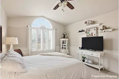 890 Shoreline Road, Lake Barrington, IL 60010 - Photo 15