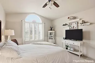 890 Shoreline Rd, Lake Barrington, IL 60010 - Photo 15