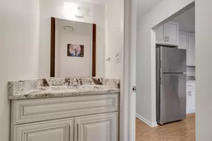 7666 S 88 Ct, Justice, IL 60458 - Photo 13