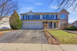 829 Lindsey Ln, Bolingbrook, IL 60440 - Photo 1