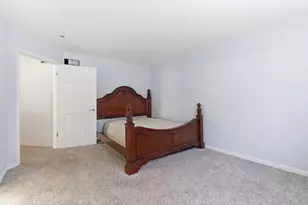 829 Lindsey Ln, Bolingbrook, IL 60440 - Photo 29