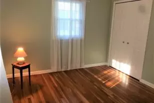 1413 S 7th St, Saint Charles, IL 60174 - Photo 9